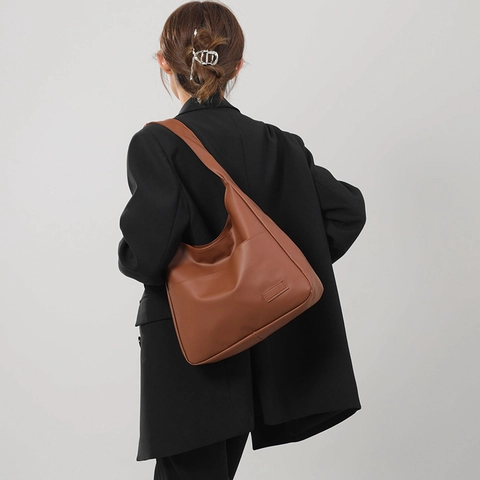 Borsa Tote da Donna in Pelle PU Grande Capacità Moda Minimalista Borsa a Tracolla Casual Trendy Hobo per il Pendolarismo