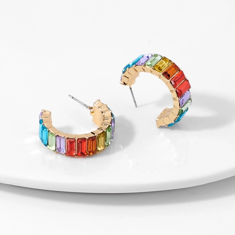 Orecchini a Lobo in Lega a Forma di C Arcobaleno per Donna Con Strass Rettangolari Colorati Perni in Acciaio Inossidabile