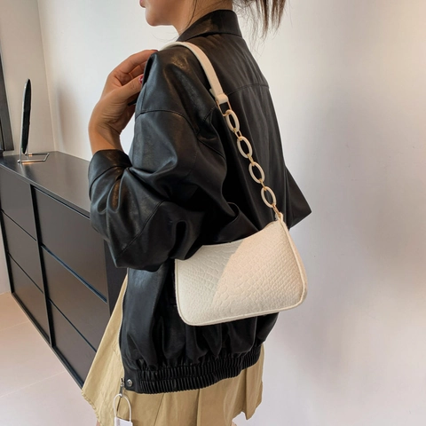 Women Crocodile Pattern Underarm Bag Chic Chain Strap Small Shoulder Purse Fashionable Felt Baguette Handbag Solid Color Elegant Street Style