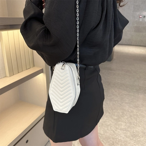 Coffin Shaped Crossbody Bag PU Leather V-Quilted Gothic Chain Strap Double Zipper Fashion Women Novelty