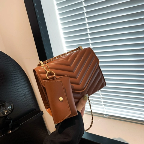 Women PU Leather Crossbody Bag V Quilted Pattern Chain Strap Elegant Small Square Shoulder Bag With Mini Coin Purse