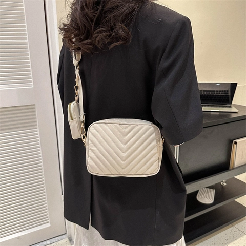 Women Quilted Crossbody Bag Oxford Cloth Shoulder Bag With Mini Pouch Adjustable Wide Strap Gold Zipper Camera Bag