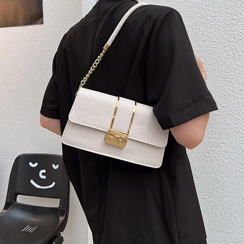 Women Alligator Pattern PU Leather Shoulder Bag With Gold Metal Lock And Chain Strap Trendy Small Square Underarm Purse