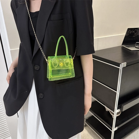 Mini Sac à Bandoulière pour Femmes Transparent PVC Jelly Bag Avec Chaîne en Métal Doré Petit Sac Carré Accessoire de Mode