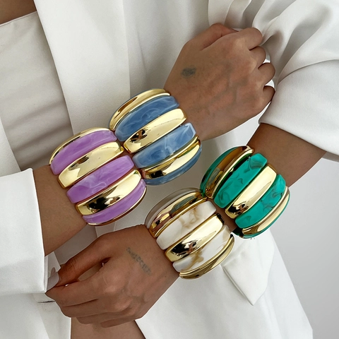 Chunky Wide Spliced Bracelet Resin And Gold Tone Metal Marble Texture Elastic Bangle Women Retro Geometric Style