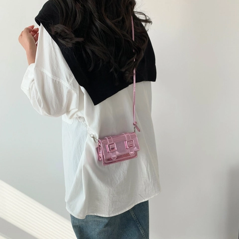 Mini Borsa a Tracolla Quadrata da Donna in Pelle PU Lucida Metallizzata Con Tracolla a Catena in Acrilico Moda Y2K Piccola