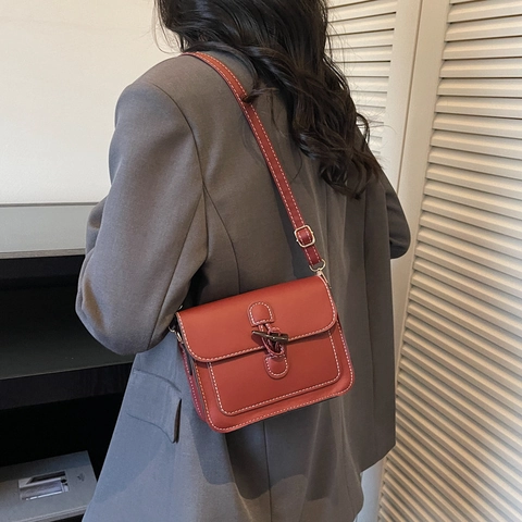 Retro PU Leather Shoulder Bag For Women Contrast Stitching Toggle Closure Small Square Crossbody Bag Fashion Daily Bag