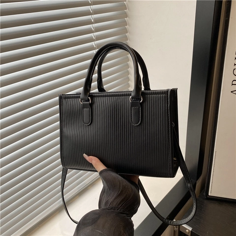 Damen Schultertasche Vertikale Streifen PU Leder Retro Rechteckige Handtasche Mit Verstellbarem Riemen Mode Tragetasche