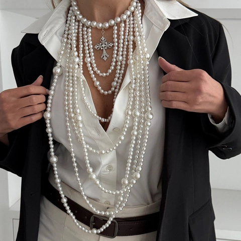 Luxe Meerdere Lagen Imitatie Kunstparel Lichaamsketting Halsketting Voor Vrouwen Barok Kwastje Statement Lange Halsketting Met Kruis Hanger Feest Sieraden