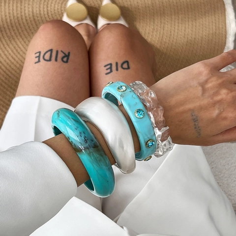 Juego De Pulseras De Brazalete Resina Aleación Diamantes De Imitación Textura Mármol Irregular Ondulada Transparente Boho Moda Para Mujeres