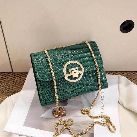 Women Crocodile Pattern PU Leather Crossbody Bag Small Square Shoulder Purse With Gold Chain Link Elegant Flap Lock