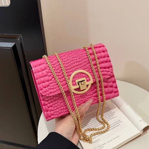 Sac à Épaule Femme Mode Motif Crocodile Cuir PU Avec Bandoulière Chaîne Dorée Fermoir Circulaire Petit Sac Bandoulière Carré