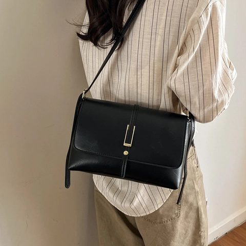 Damen Vintage PU Leder Schultertasche Klappe Umhängetasche Handtasche Mit Goldener Metallschnalle Casual Commute Style