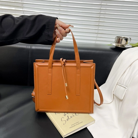 Fashion Women Tote Bag PU Leather Large Capacity Square Shoulder Bag Work Commute Handbag Korean Style Minimalist