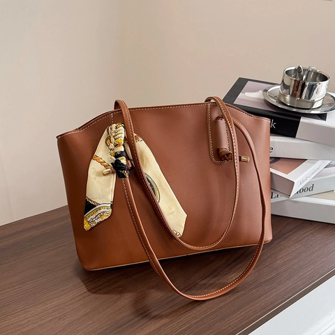 Borsa Tote da Donna Minimalista in Pelle PU Grande Capacità Borsa a Tracolla Con Sciarpa Decorativa Cuciture a Contrasto Casual