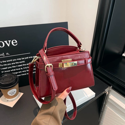 Women's PU Leather Leopard Print Shoulder Bag Vintage Small Square Crossbody Bag With Top Handle And Golden Turn Lock For Commuting