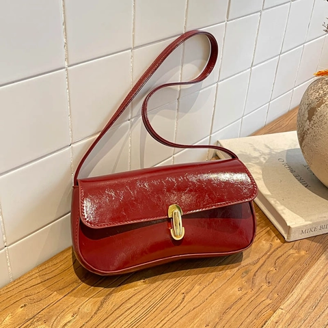 Retro Shiny PU Leather Baguette Underarm Bag For Women Fashion Small Square Shoulder Handbag With Golden Metal Lock Lock