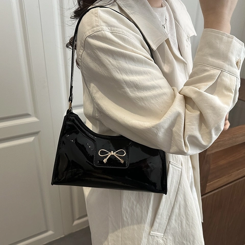 Underarm Shoulder Bag Shiny Patent Leather PU Metallic Gold Bowknot Decor Chic Vintage Commuting Purse For Women