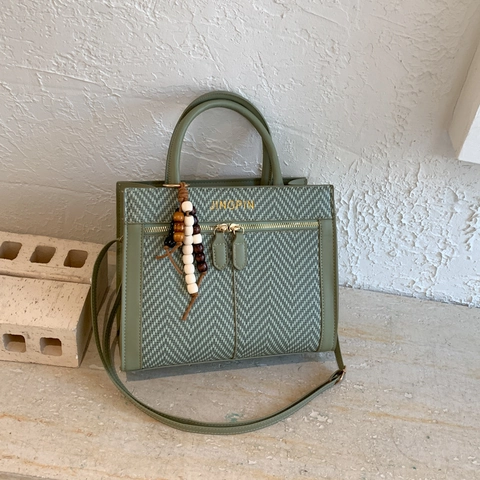 Bolso Bandolera de Cuero PU con Trama de Espiga Retro para Mujer Bolso de Mano Cuadrado Pequeño Simple de Moda con Colgante de Cuentas
