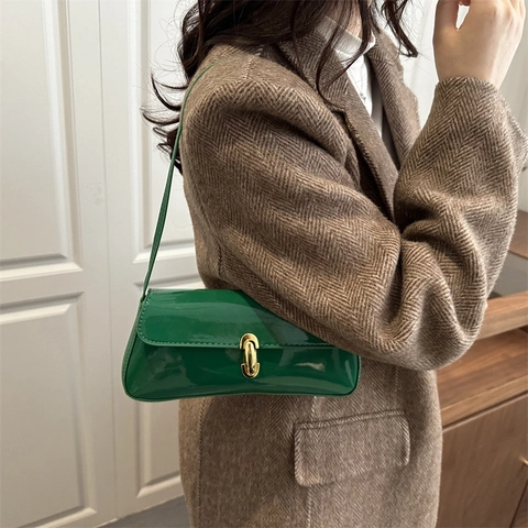 Women Patent Leather Underarm Baguette Bag Vintage Solid Color PU Shoulder Bag With Metal Lock Gold Hardware Daily Fashion Handbag