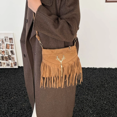 Borsa A Tracolla In Camoscio Vintage Con Frange E Decorazione Testa Di Cervo Dorata Borsa Boho Donna Quotidiana