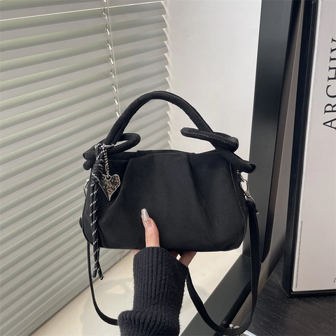 Sac À Bandoulière Plissé En Similicuir Suédé Avec Charme Cœur Poignée Nouée Vintage Sac À Main Polyvalent Pour Femmes