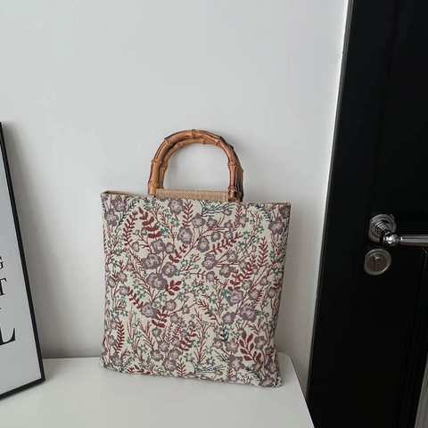 Vintage Floral Jacquard Tote Bag With Natural Bamboo Handle Large Capacity Fabric Handbag Elegant French Style Bag For Women
