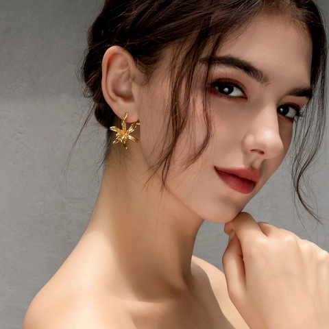 Flower Stud Earrings 18K Gold Plated Copper With 925 Sterling Silver Earring Post Irregular Floral Jewelry For Women