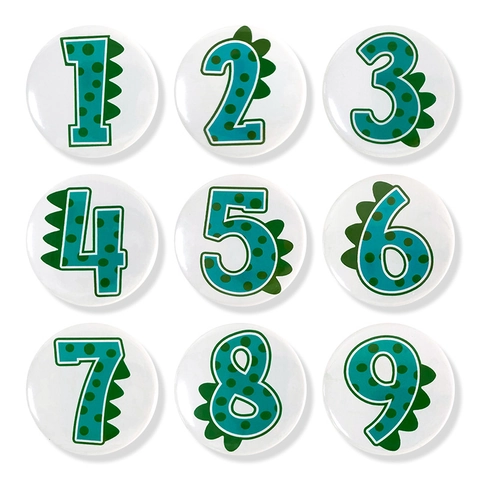Schattige Dinosauriër Nummer Blik Badge Cartoon Ronde Speld Knop Voor Kinderen Verjaardagsfeestje Decoratie Cadeaus