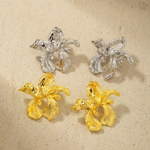French Vintage Iris Flower Stud Earrings Textured Copper Metallic Statement Jewelry For Women