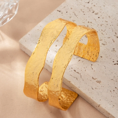 Gehämmerte Textur Offener Armreif Für Frauen Vintage Geometrischer Hohler Kupferschmuck