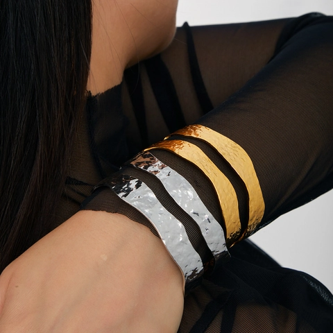 Gehämmerte Textur Offener Armreif Für Frauen Vintage Geometrischer Hohler Kupferschmuck