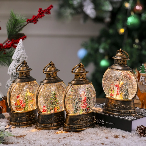 Lanterna Palla Di Neve Di Natale Riempita D'acqua Glitter LED Luce Musica Bronzo Vintage Decorazione Scrivania Babbo Natale