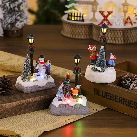 Christmas Miniature Landscape Ornament Resin LED Light Up Snowman Street Lamp Tabletop Festive Decoration Holiday Gift