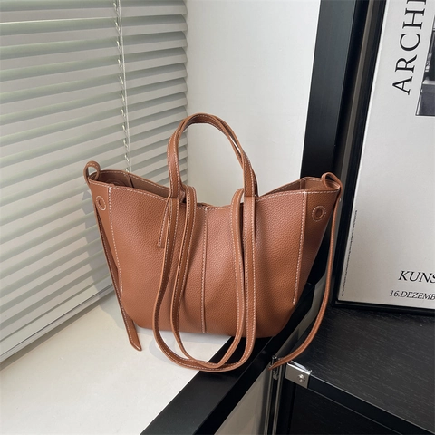 Borsa Tote Retro a Grande Capacità in Pelle PU Grana Litchi per Donna Cuciture a Contrasto Borsa a Tracolla Versatile per Pendolari