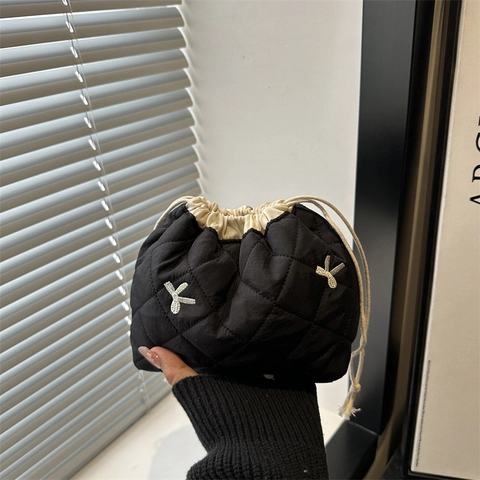 Quilted Padded Drawstring Bag Bow Embroidery Cosmetic Storage Pouch Portable Korean Style Women