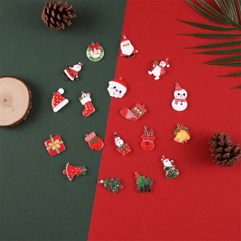 Cartoon Weihnachten Harz Anhänger Weihnachtsmann Schneemann Rentier Form DIY Schmuck Zubehör Weihnachtsbaum Deko