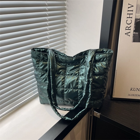 Women Large Capacity Quilted Puffer Tote Bag Metallic Shiny Square Stitched Shoulder Bag Fashion Cotton Padded Winter Handbag