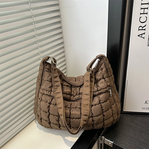 Bolso de Hombro Acolchado para Mujer Gran Capacidad Bolso de Nylon Casual Ligero Plisado Bolso de Bandolera Color Sólido Bolso de Viaje