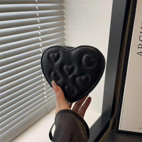 Bolso de Mano Mini Forma de Corazón de Cuero PU para Mujer Diseño Acolchado Pequeña Bolsa Cosmética para Uso Diario
