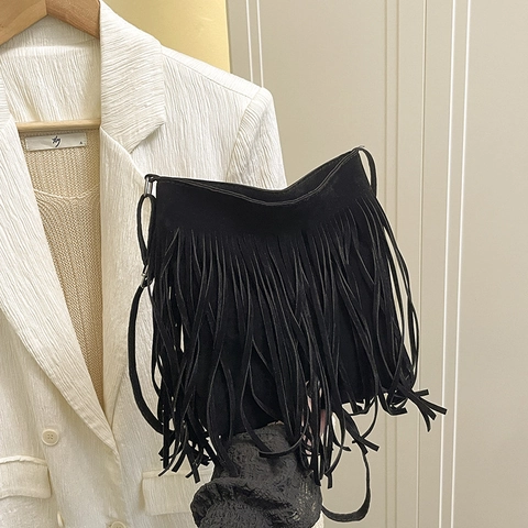 Vintage Suede Tassel Shoulder Bag For Women Bohemian Style Fringe Crossbody Bag Fashion Casual Solid Color Bucket Bag