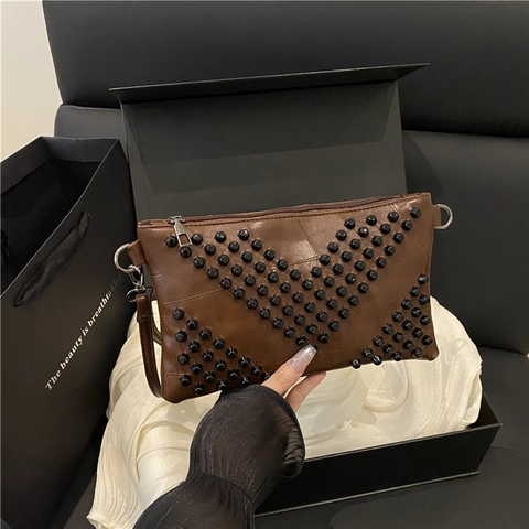 Borsa A Tracolla Busta Con Borchie Pelle PU Motivo V Borsa A Mano Versatile Stile Punk Retrò Per Donna