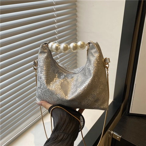 Sac Bandoulière Femme Élégant avec Poignée en Künstliche Perle Motif Peau de Serpent Sac Sous les Bras en Cuir PU