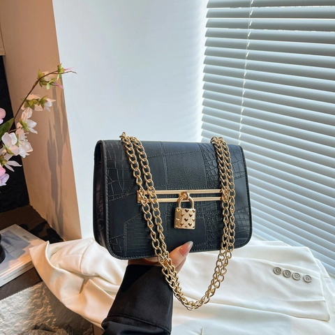 Women Fashion Alligator Pattern PU Leather Shoulder Bag Gold Chain Strap Heart Padlock Crossbody Bag Elegant Handbag