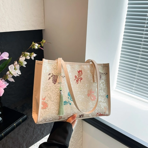 New Chinese Style Borduurwerk Tote Bag Jacquard Brokaat Bloemen Handtas Met Kwastje Vintage Schoudertas Voor Dames