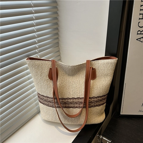 Mode Stroh Gewebte Tote Bag Große Kapazität Sommer Strand Schultertasche Mit Kunstlederriemen Und Spitze Dekor Handtasche