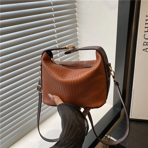 Bolso Bandolera de Piel PU con Pliegues Verticales de Moda para Mujer Bolso de Hombro Minimalista de Color Sólido Con Correa Ajustable