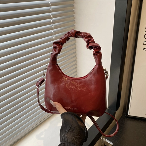 Pleated Scrunchie Handle Crossbody Bag Glossy PU Leather Fashion Dumpling Shape Versatile Casual Handbag For Women