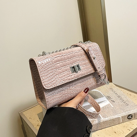 Sac à Bandoulière Motif Crocodile pour Femmes Cuir PU Petit Sac Carré avec Verrou Métallique Mode Sac Messager Polyvalent