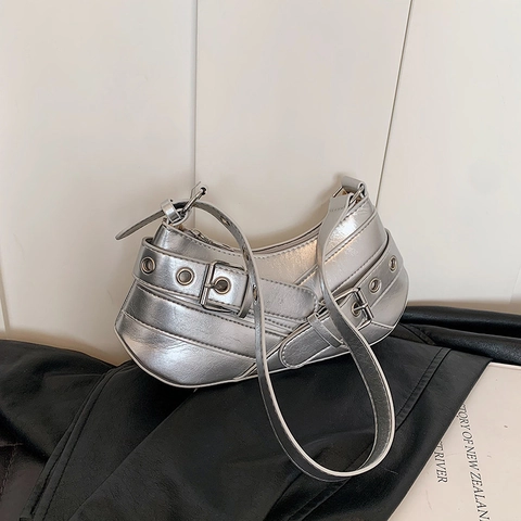 Damen Y2K Achseltasche PU Leder Halbmond Umhängetasche Metall Schnallen Ösen Punk Vintage Baguette Tasche Zum Pendeln